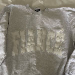 The bar fiancé oversized sweatshirt